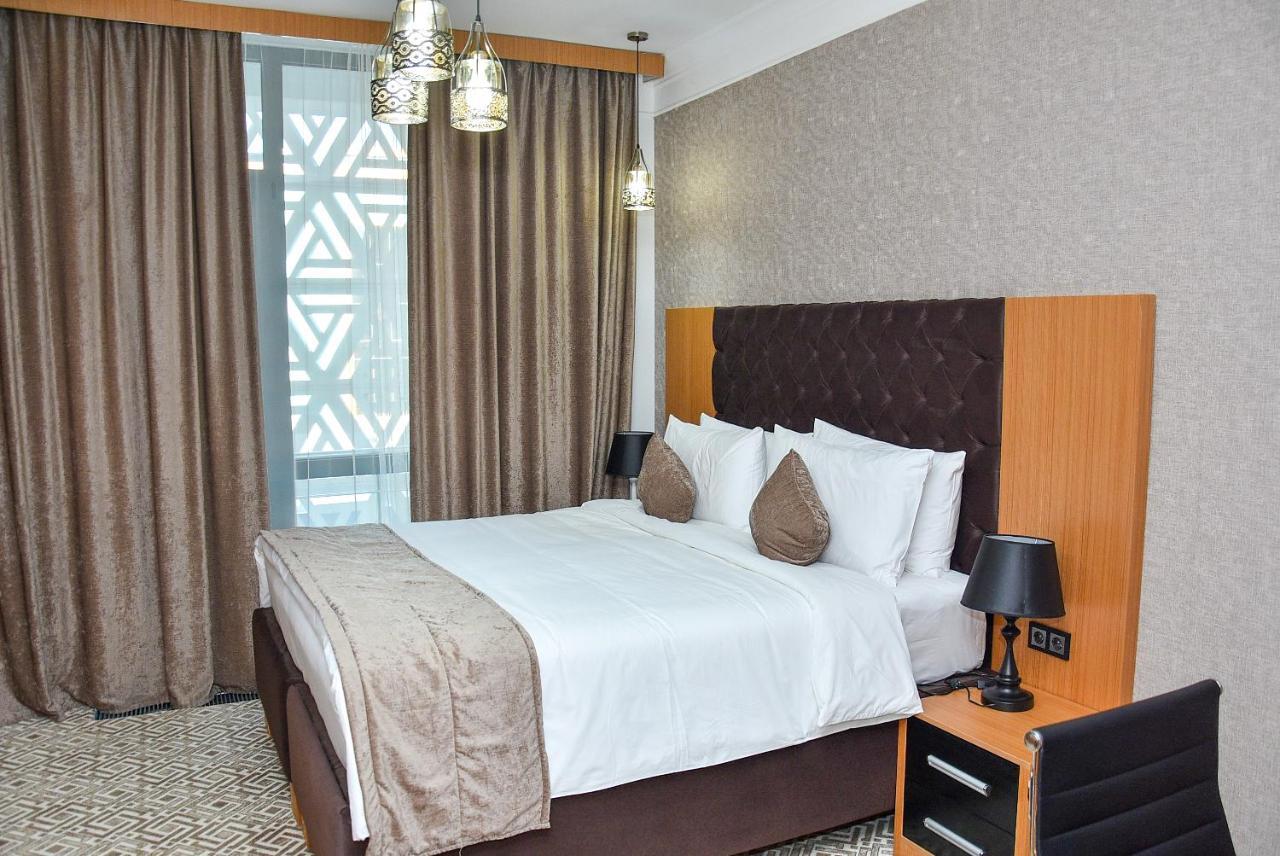 Ramada By Wyndham Turkistan Otel Dış mekan fotoğraf