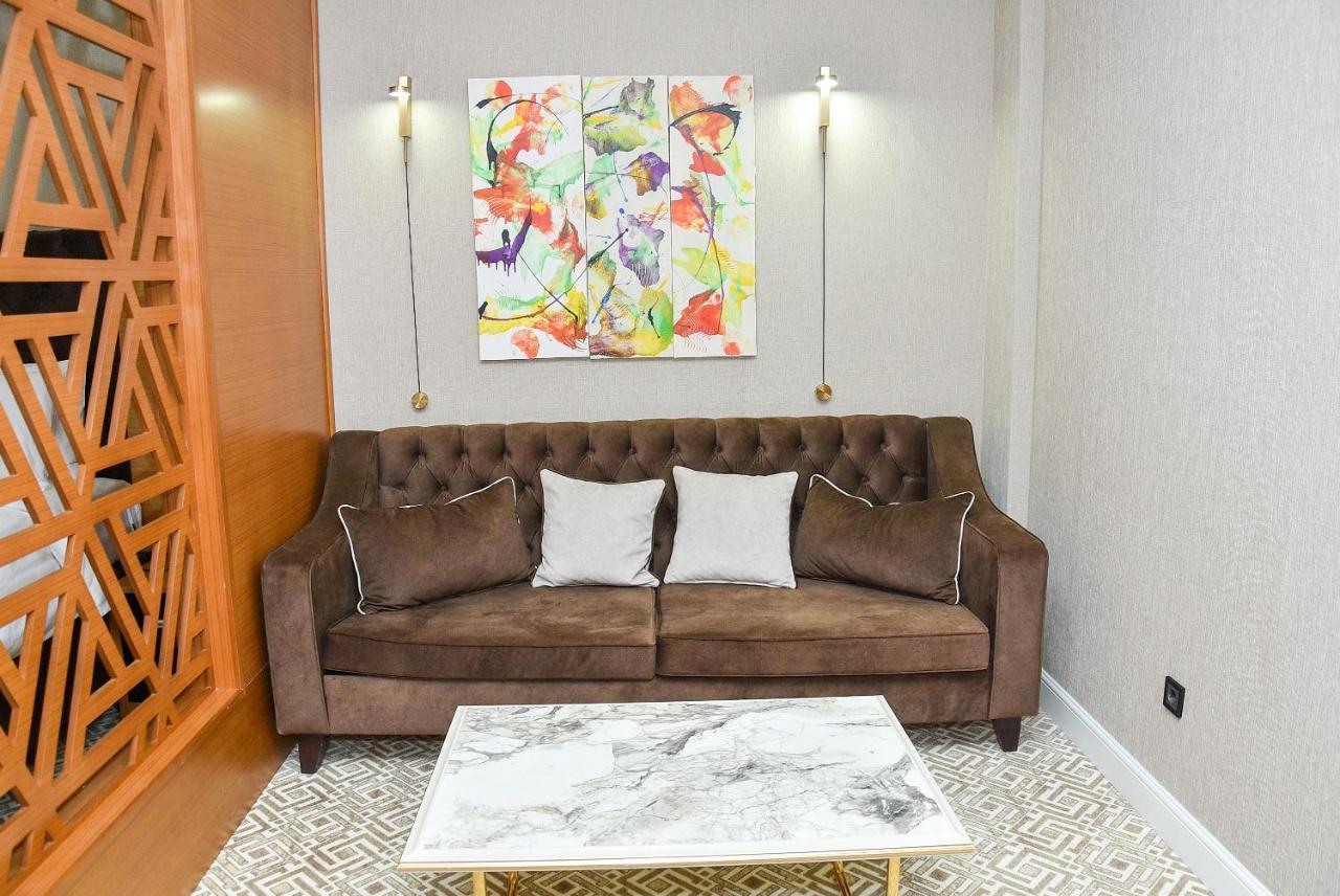 Ramada By Wyndham Turkistan Otel Dış mekan fotoğraf