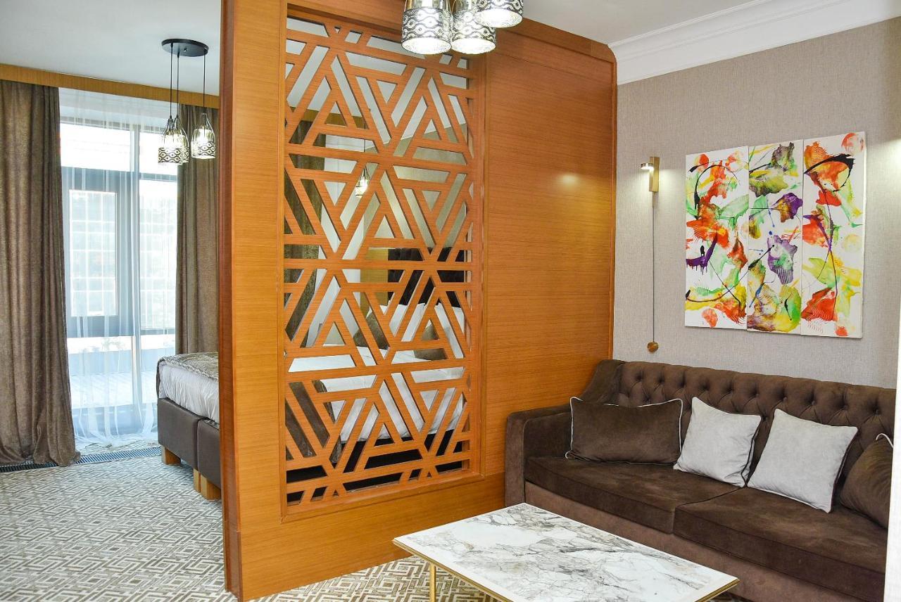 Ramada By Wyndham Turkistan Otel Dış mekan fotoğraf