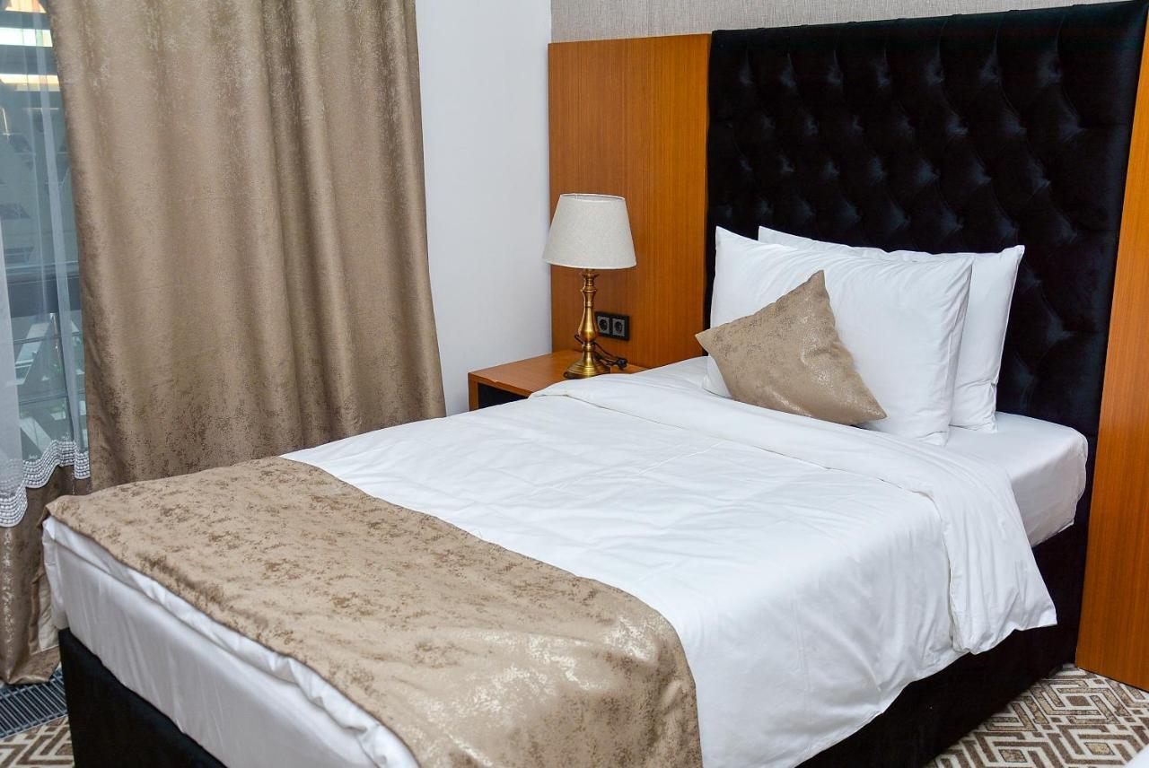 Ramada By Wyndham Turkistan Otel Dış mekan fotoğraf
